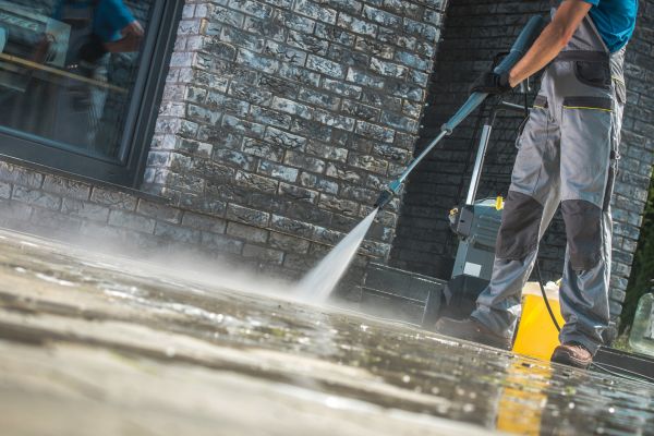 Cost of Concrete And Brick Cleaning in Lafayette