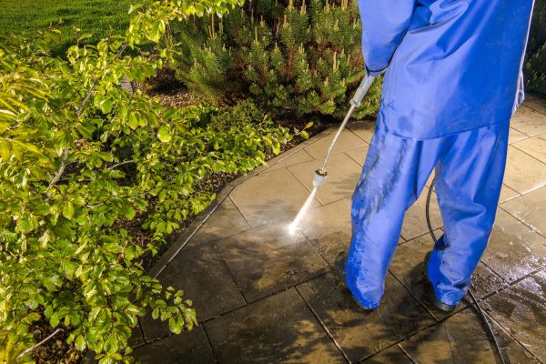 Cost of Hardscape Cleaning in Lafayette