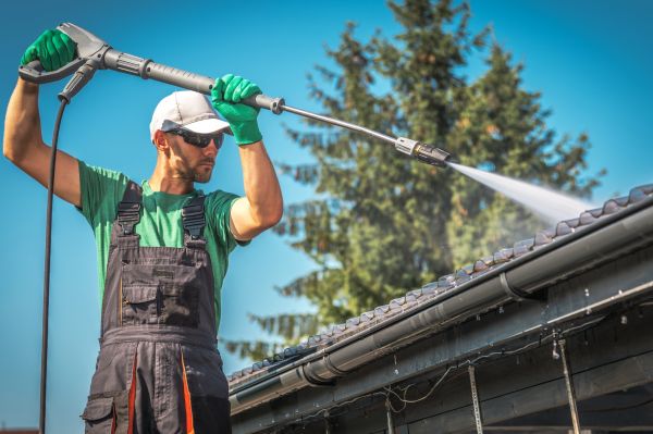 Cost of Gutter Washing in Lafayette