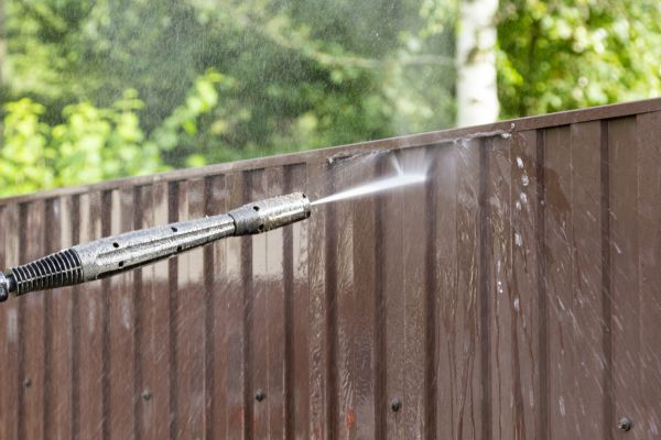 Cost of Vinyl Fence Cleaning in Lafayette