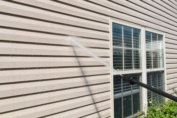 House Pressure Washing in Lafayette